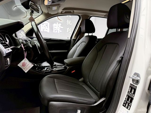 BMW寶馬 X3  第11張相片