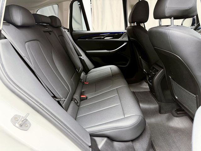 BMW寶馬 X3  第14張相片