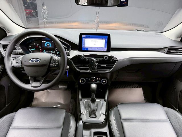 FORD福特 FOCUS  第9張相片