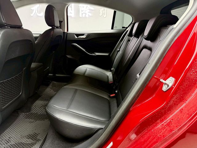 FORD福特 FOCUS  第13張相片