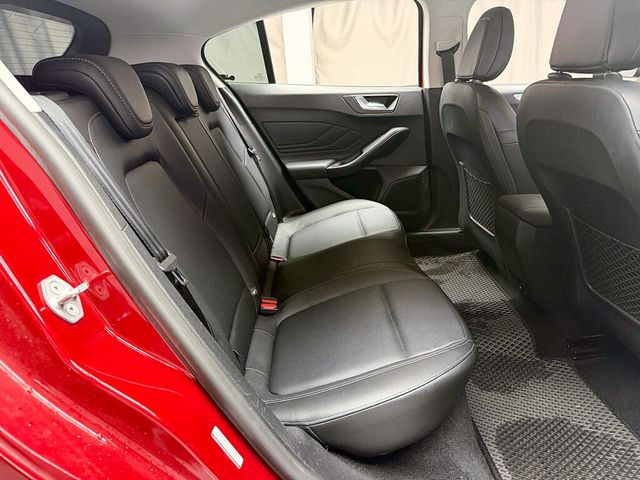 FORD福特 FOCUS  第14張相片