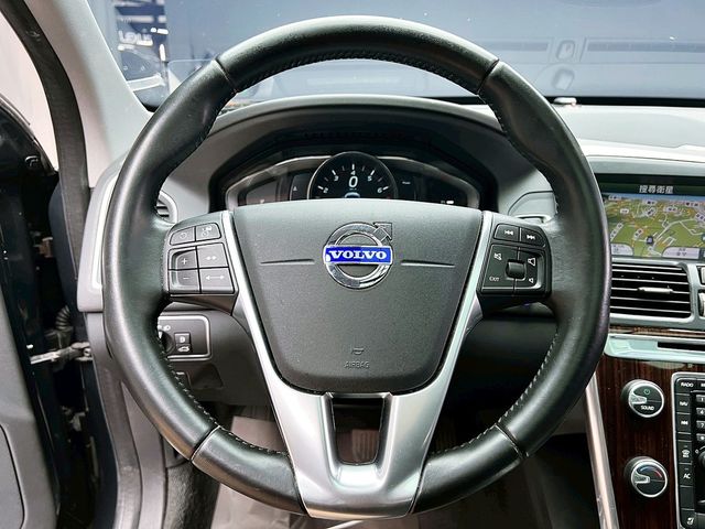 VOLVO富豪 XC60  第15張相片
