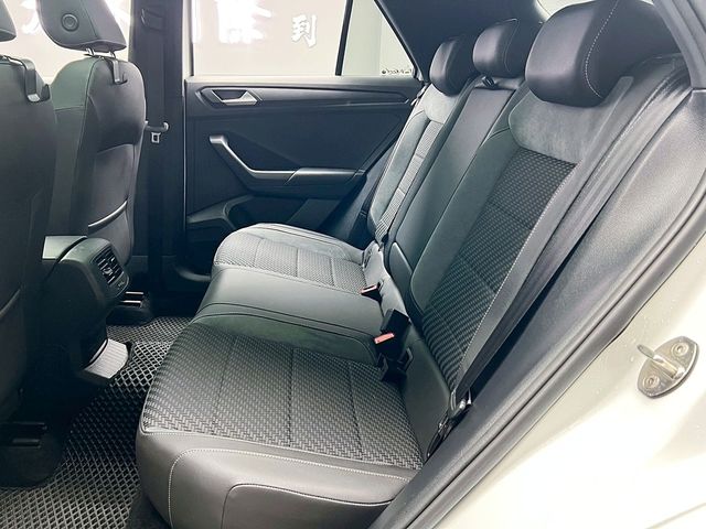 VOLKSWAGEN福斯 T-ROC  第13張相片