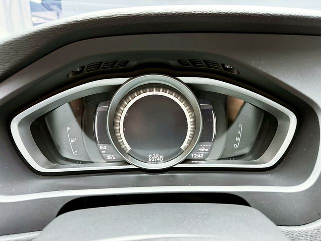 VOLVO富豪 V40  第10張相片