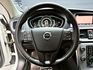 VOLVO富豪 V40  第15張縮圖