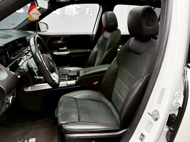 M-BENZ賓士 GLB35 AMG  第11張相片