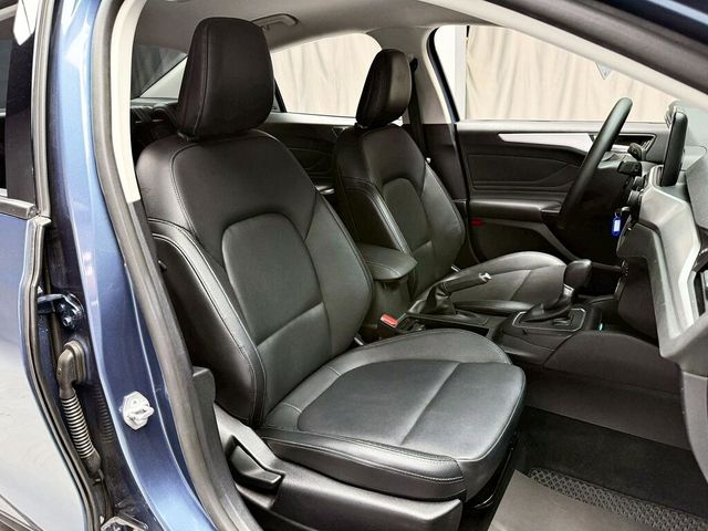 FORD福特 FOCUS  第12張相片