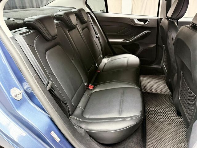 FORD福特 FOCUS  第14張相片