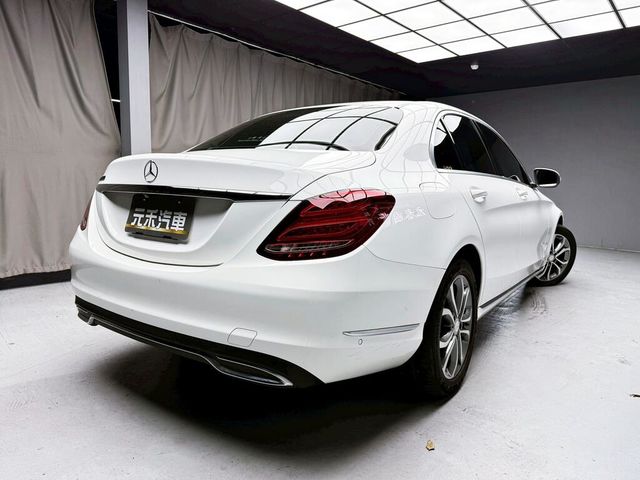M-BENZ賓士 C200  第6張相片