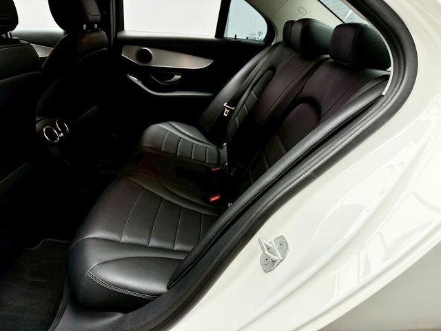 M-BENZ賓士 C200  第13張相片