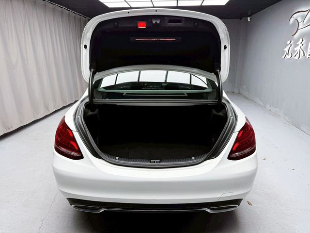 M-BENZ賓士 C200  第19張相片