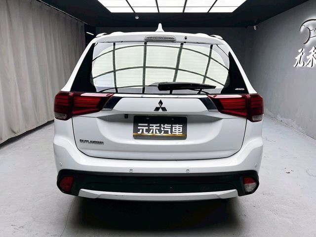 MITSUBISHI三菱 OUTLANDER  第5張相片