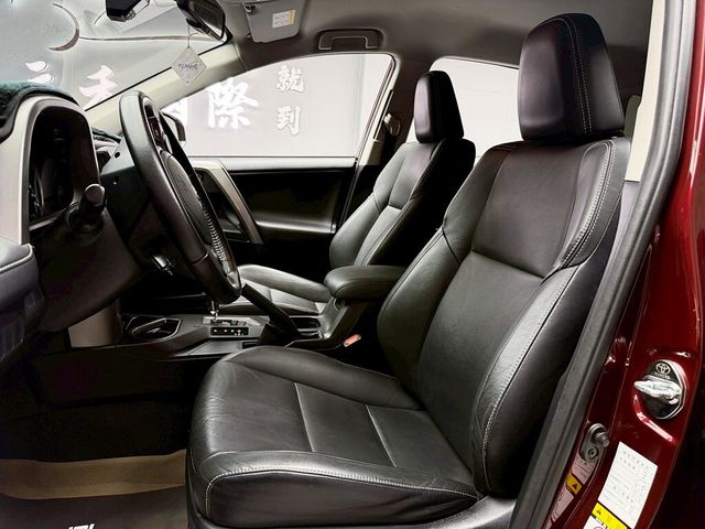 TOYOTA豐田 RAV4  第11張相片