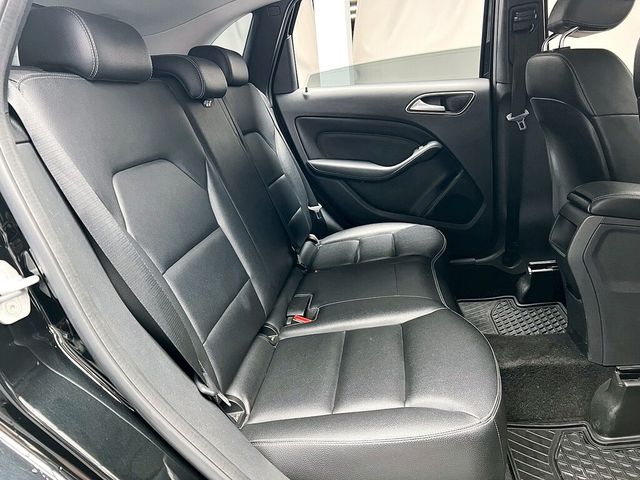 M-BENZ賓士 B200  第14張相片