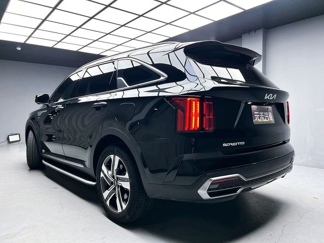 KIA起亞 SORENTO  第4張相片
