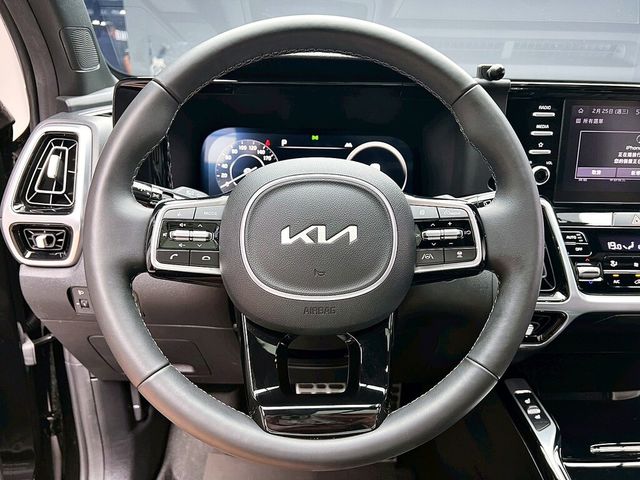 KIA起亞 SORENTO  第16張相片