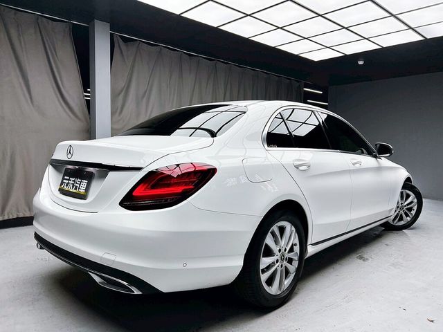 M-BENZ賓士 C200  第6張相片