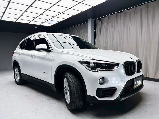 BMW寶馬 X1  第3張相片
