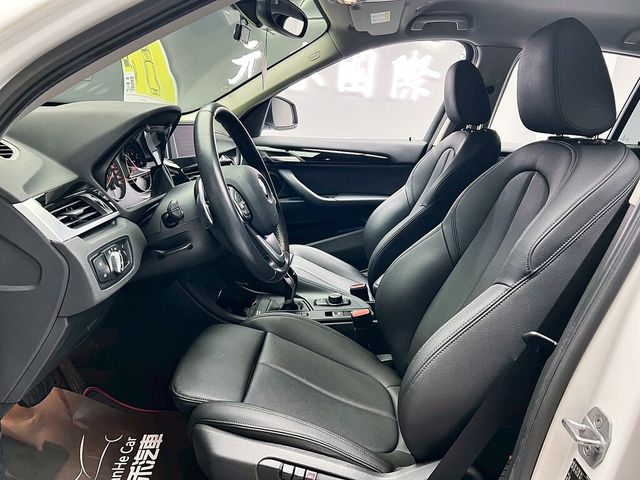BMW寶馬 X1  第11張相片