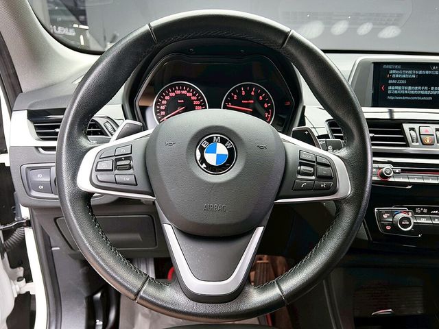 BMW寶馬 X1  第15張相片