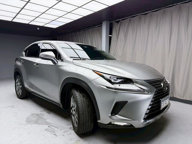 LEXUS凌志 NX300  第3張相片