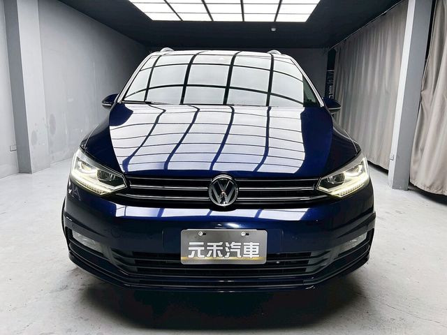 VOLKSWAGEN福斯 TOURAN  第2張相片