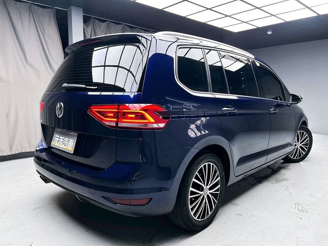 VOLKSWAGEN福斯 TOURAN  第6張相片