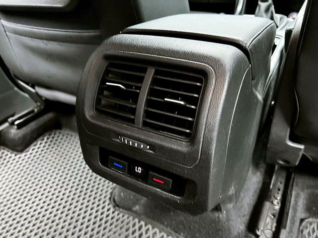 VOLKSWAGEN福斯 TOURAN  第17張相片