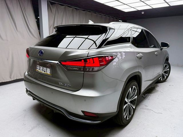 LEXUS凌志 RX450H  第6張相片