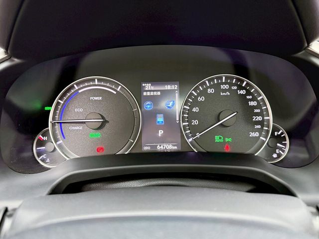 LEXUS凌志 RX450H  第10張相片