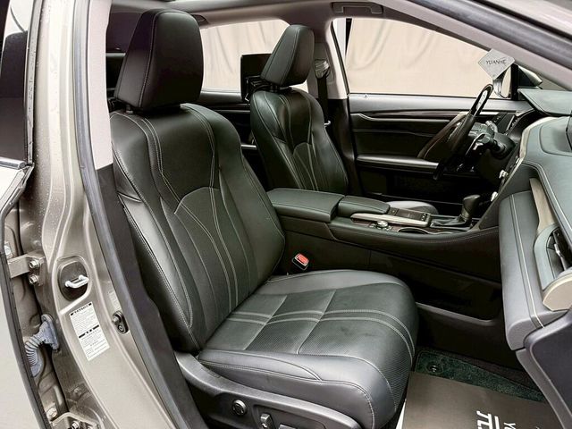 LEXUS凌志 RX450H  第12張相片