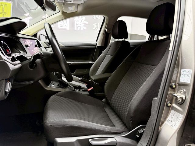 VOLKSWAGEN福斯 POLO  第11張相片