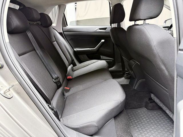 VOLKSWAGEN福斯 POLO  第14張相片