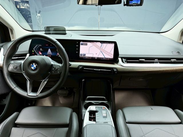 BMW寶馬 220I  第9張相片