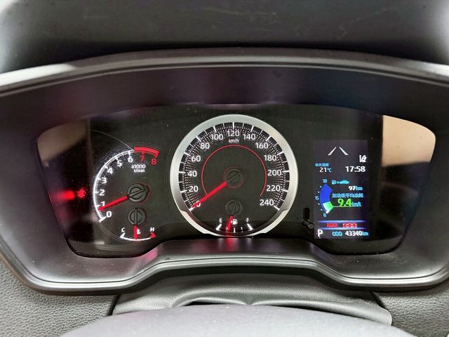 TOYOTA豐田 COROLLA CROSS  第10張相片