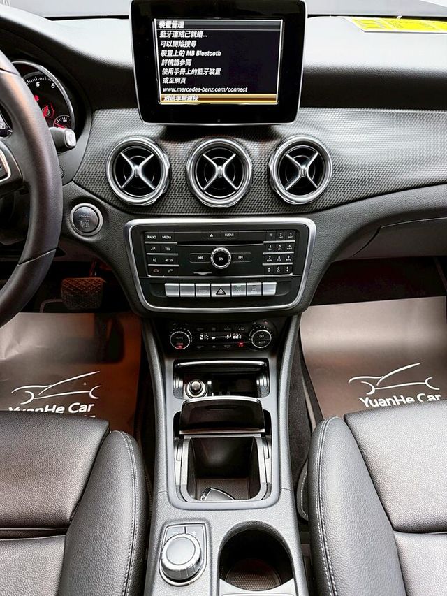 M-BENZ賓士 GLA180  第16張相片