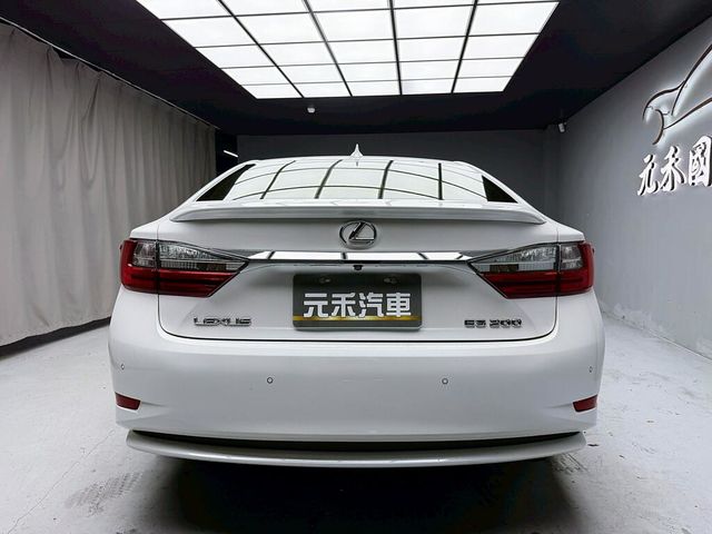LEXUS凌志 ES200  第5張相片