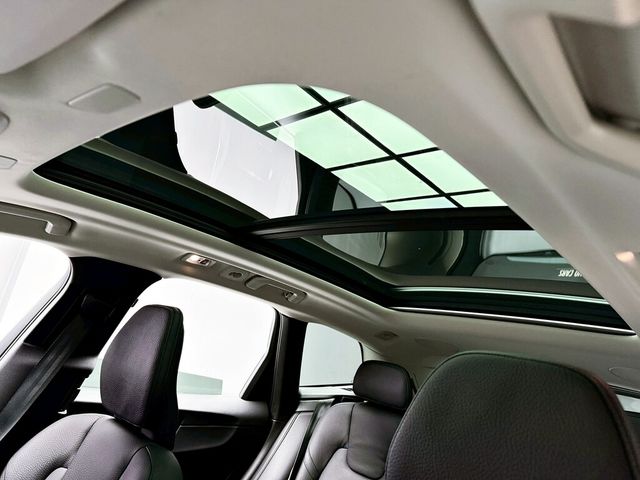 VOLVO富豪 XC60  第9張相片