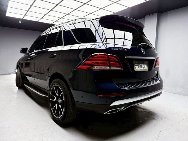 M-BENZ賓士 GLE 250D  第4張相片