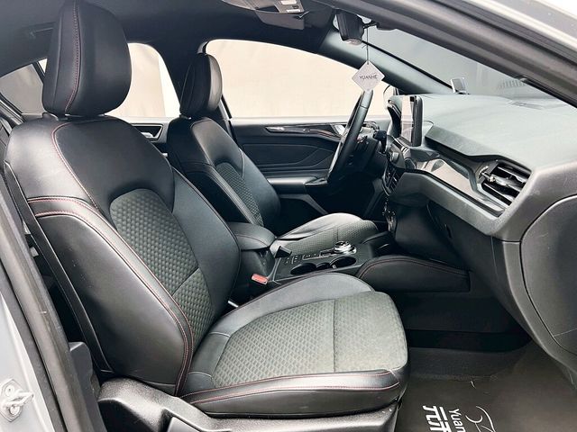 FORD福特 FOCUS  第12張相片