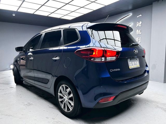 KIA起亞 CARENS  第4張相片