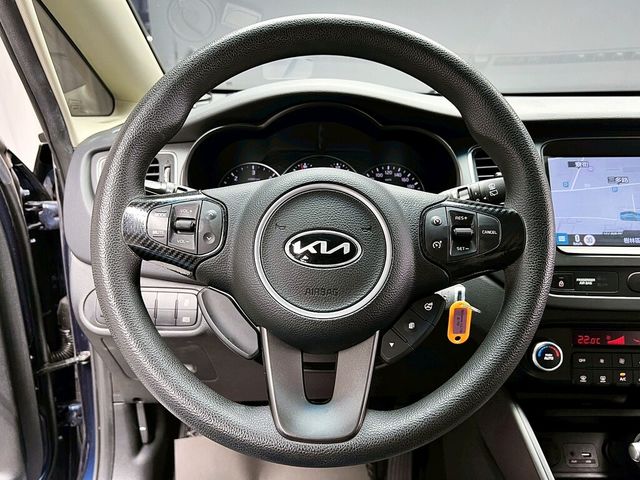 KIA起亞 CARENS  第16張相片