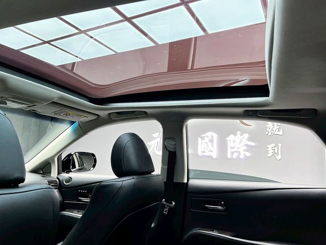 LEXUS凌志 RX450H  第9張相片