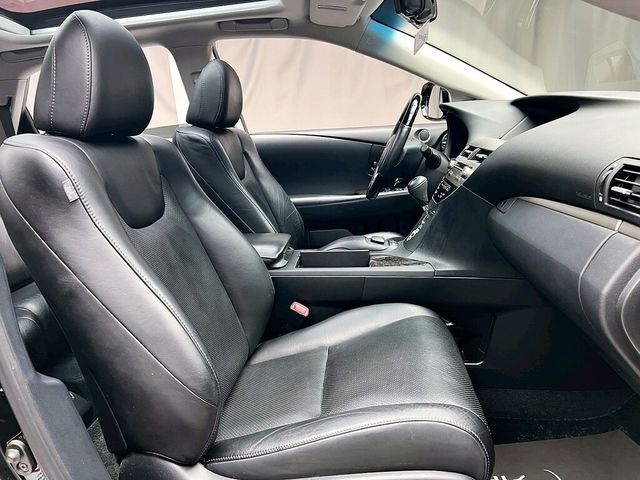 LEXUS凌志 RX450H  第12張相片