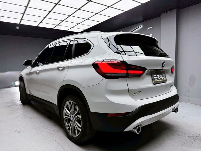 BMW寶馬 X1  第4張相片