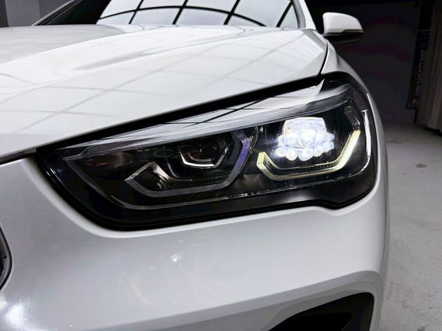 BMW寶馬 X1  第7張相片