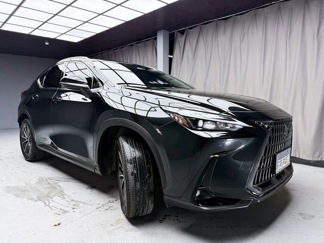 LEXUS凌志 NX200  第3張相片