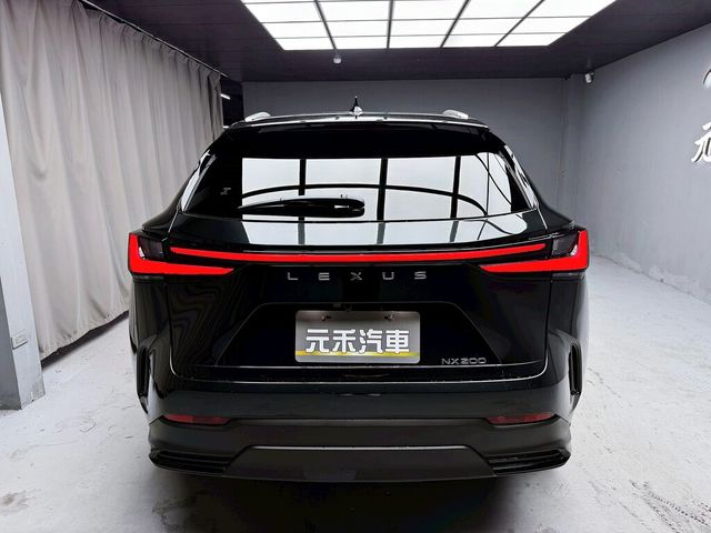 LEXUS凌志 NX200  第5張相片