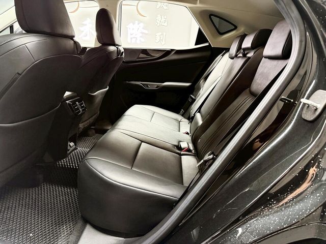 LEXUS凌志 NX200  第13張相片