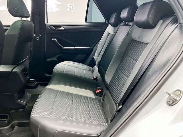 VOLKSWAGEN福斯 T-ROC  第13張相片